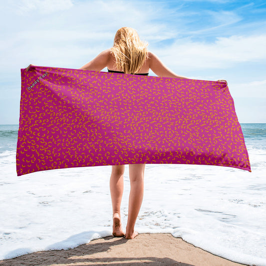 Cheezy doodles - Beach Towel red violet - Your Name