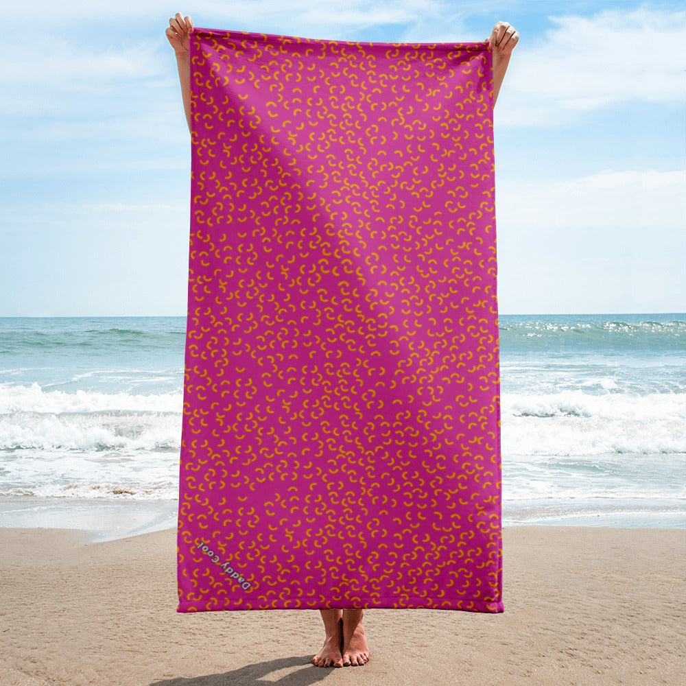 Cheezy doodles - Beach Towel red violet - Your Name