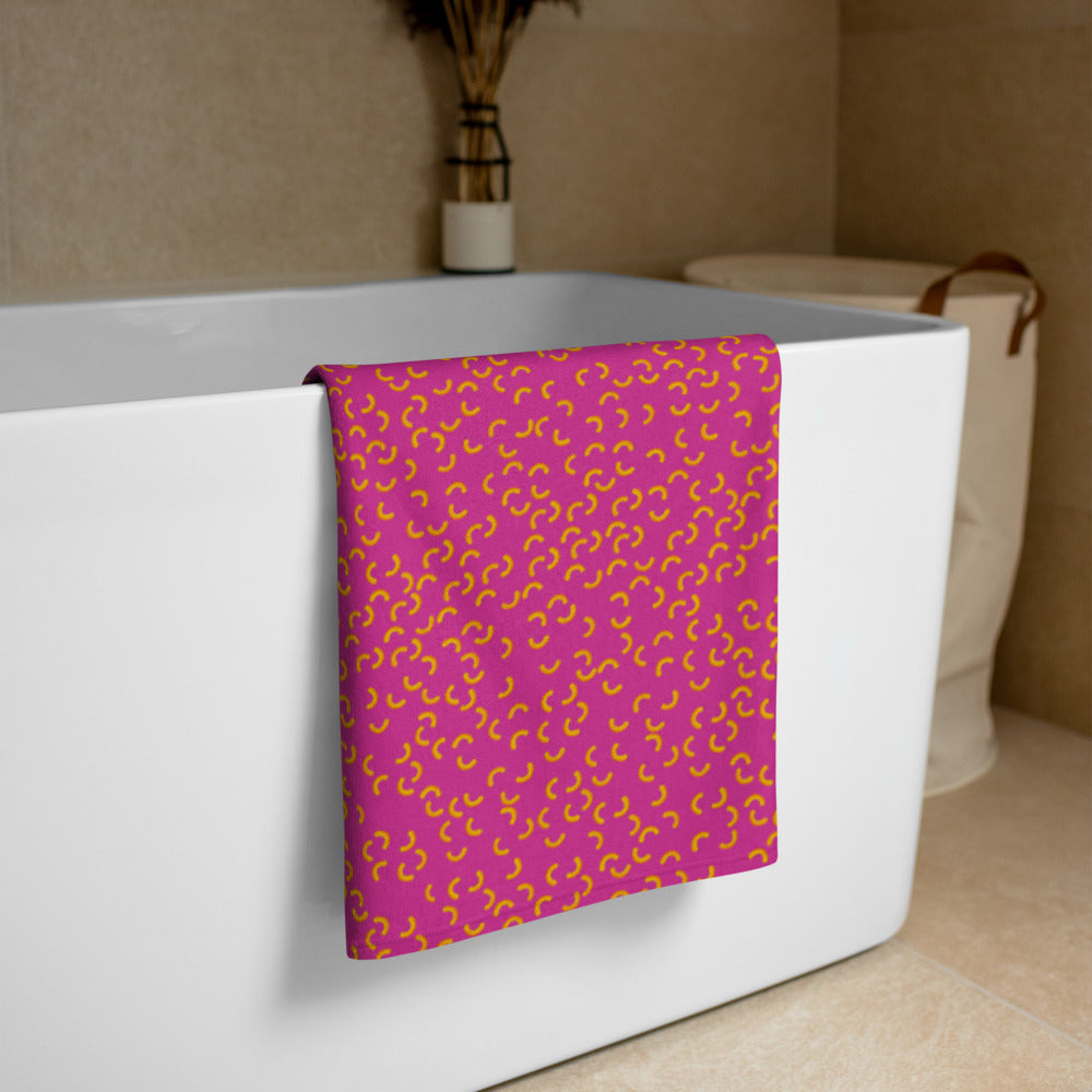 Cheezy doodles - Beach Towel red violet - Your Name